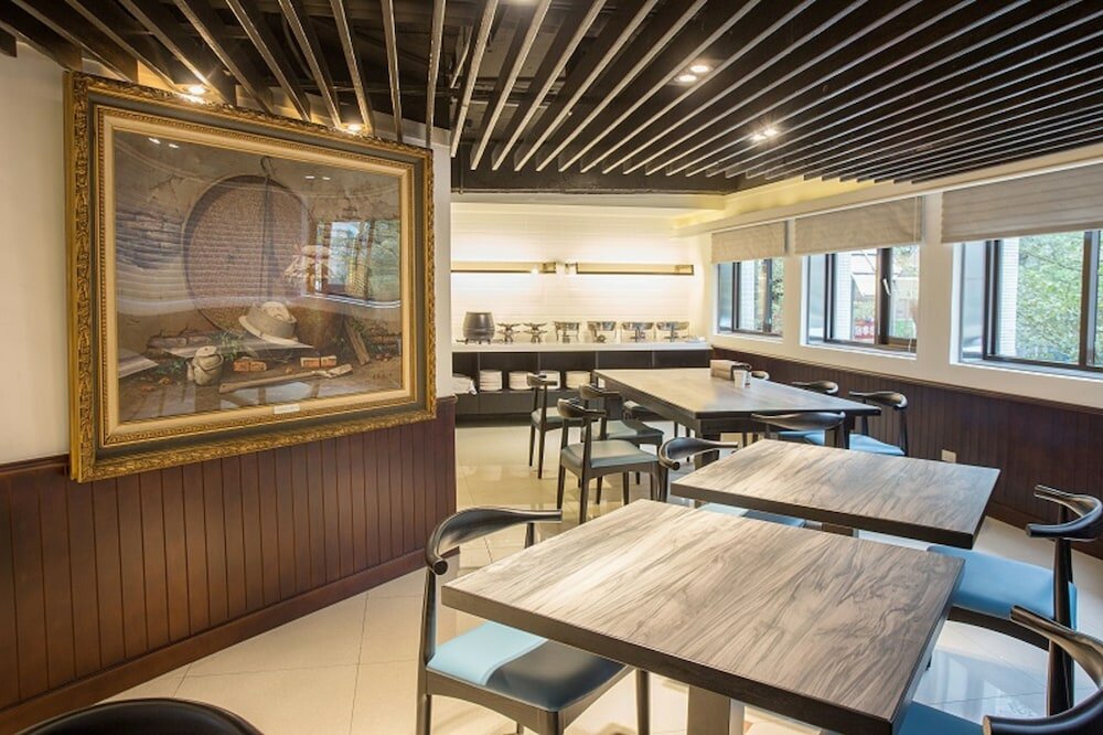 Фото Rainbow Hotel