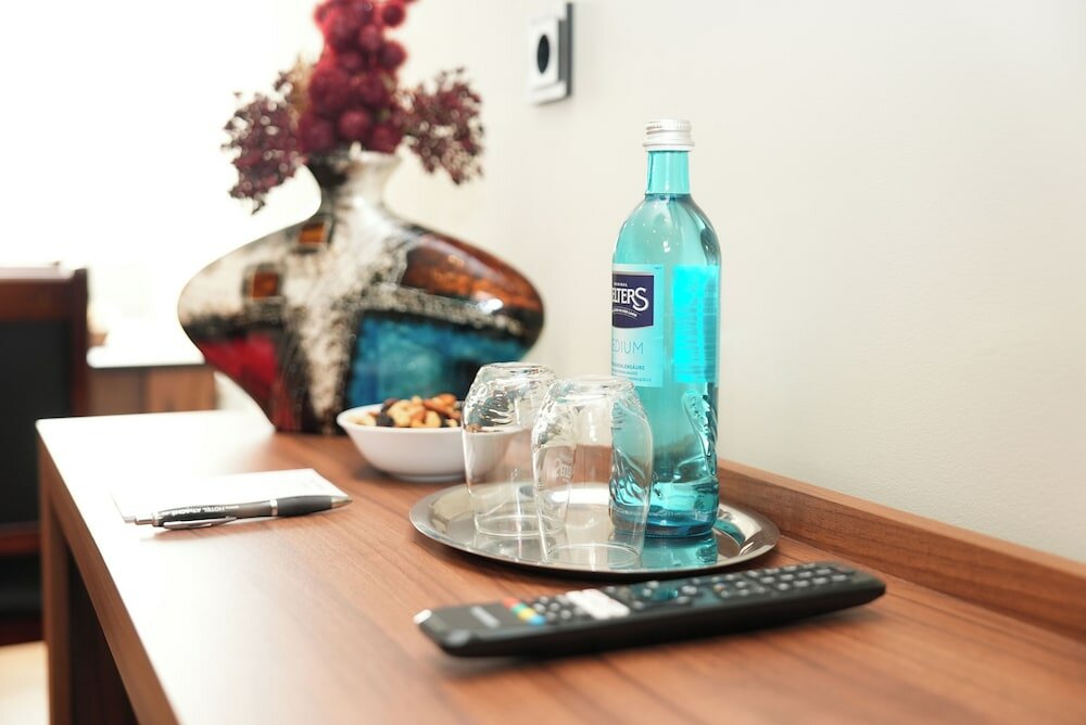 Фото Hotel Attaché