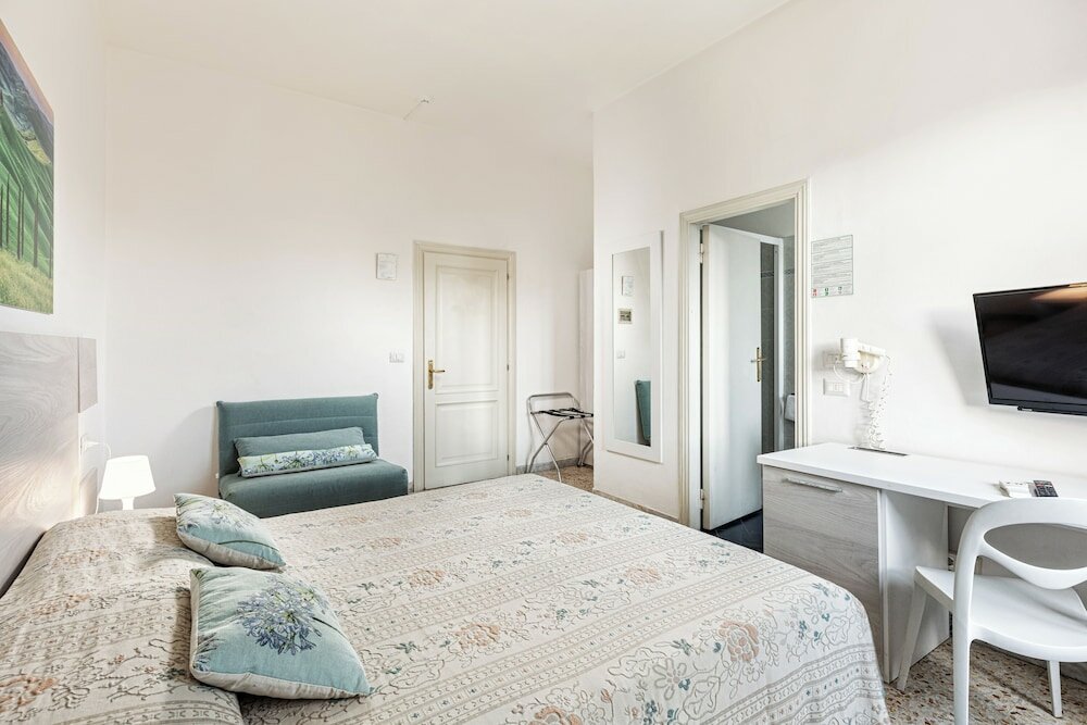 Фото Hotel Minerva