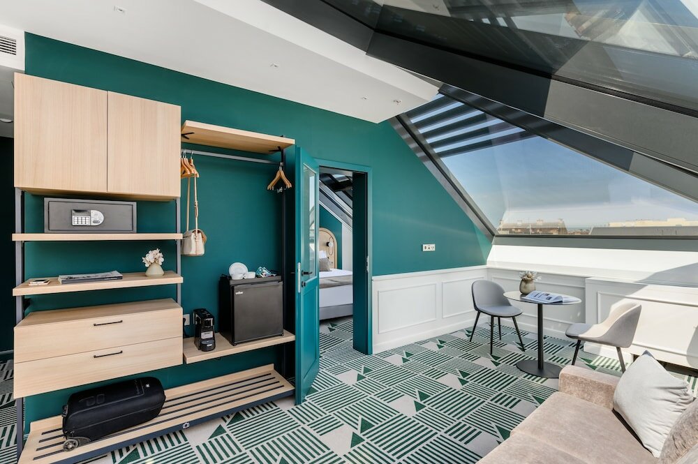 Фото Hotel Oktogon