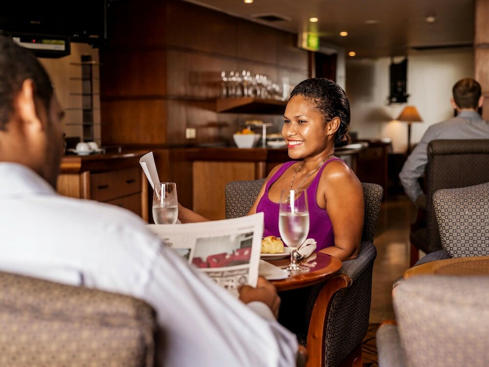 Фото Crown Hotel