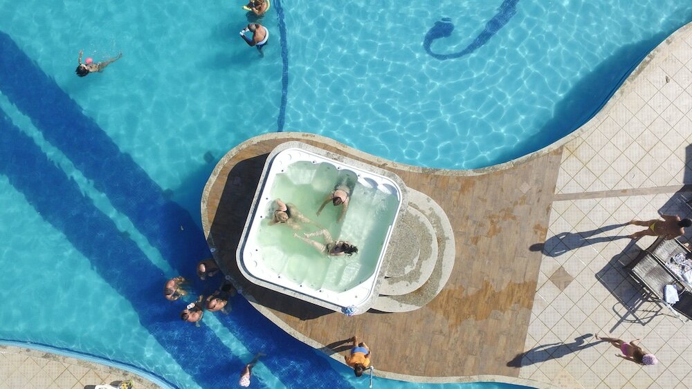 Фото Colonial Plaza Hotel