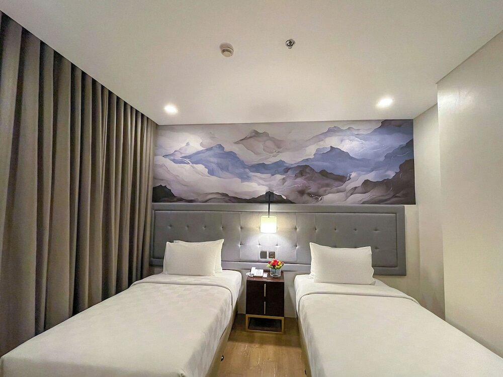 Фото Summit Ridge Tagaytay