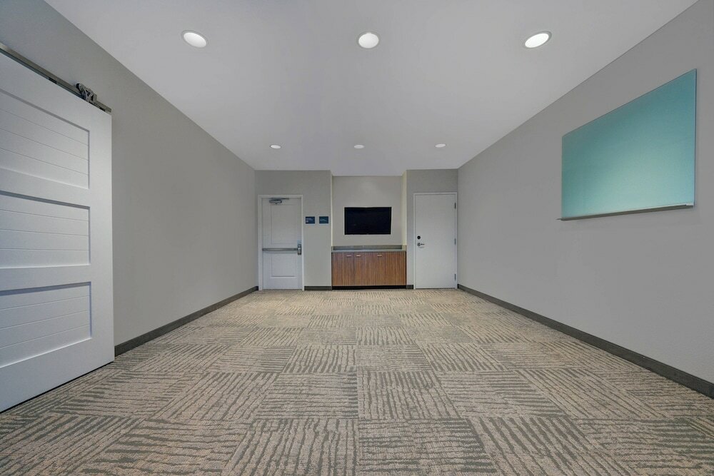 Фото TownePlace Suites by Marriott Sacramento Airport Natomas