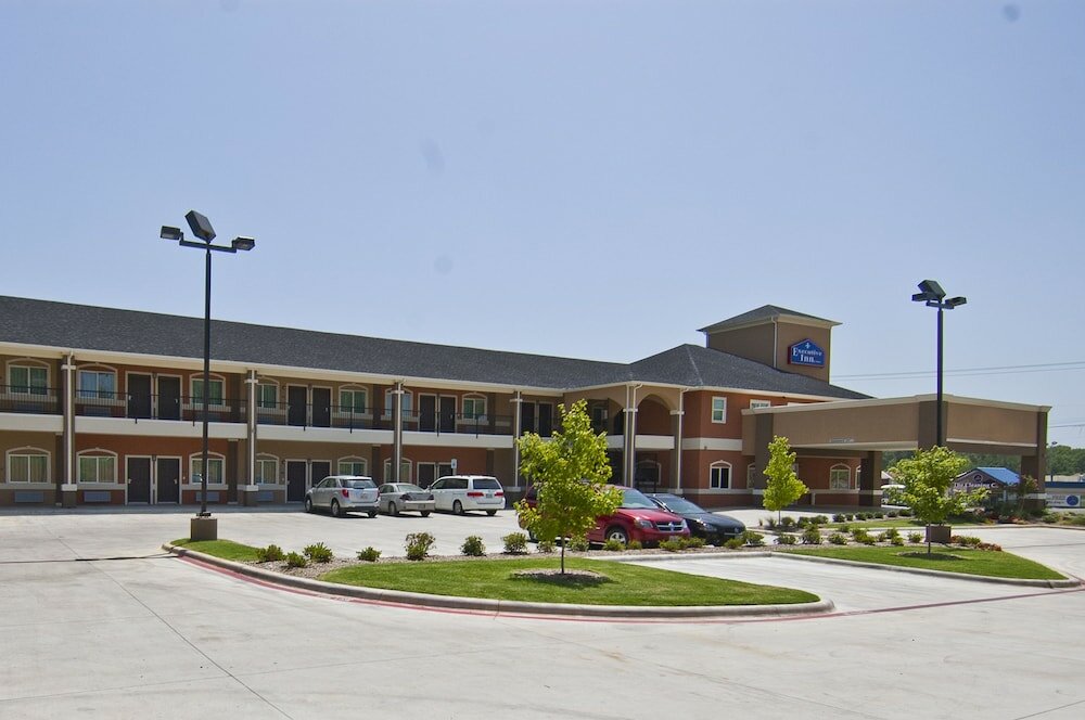 Фото Executive Inn and Suites Tyler