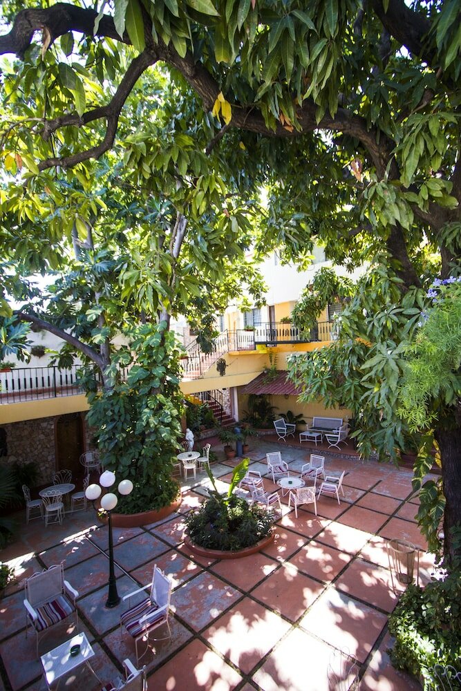 Фото Ideal Villa Hotel