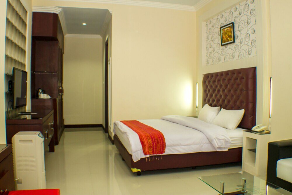 Фото Grand City Batu Hotel