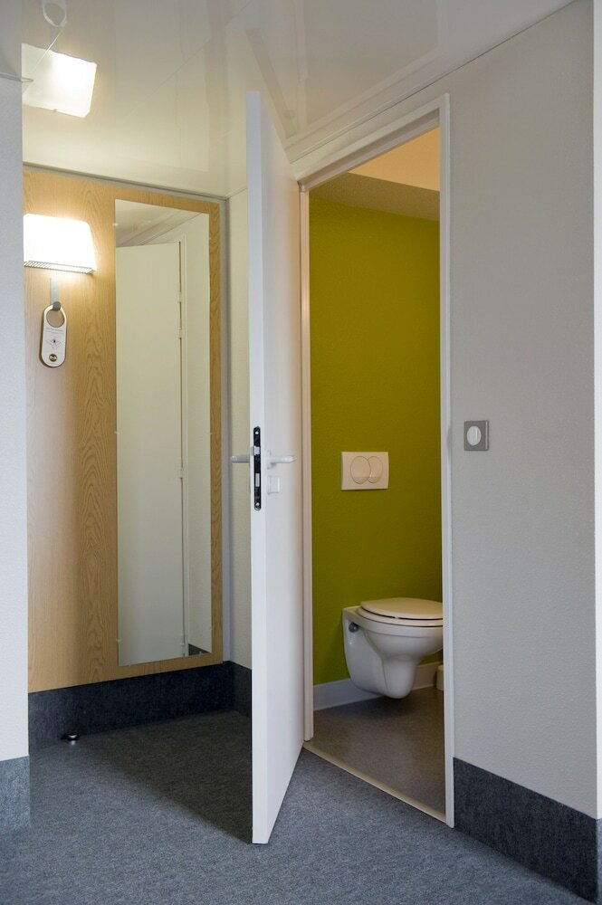 Фото B&b Hotel Grenoble Centre Alpexpo