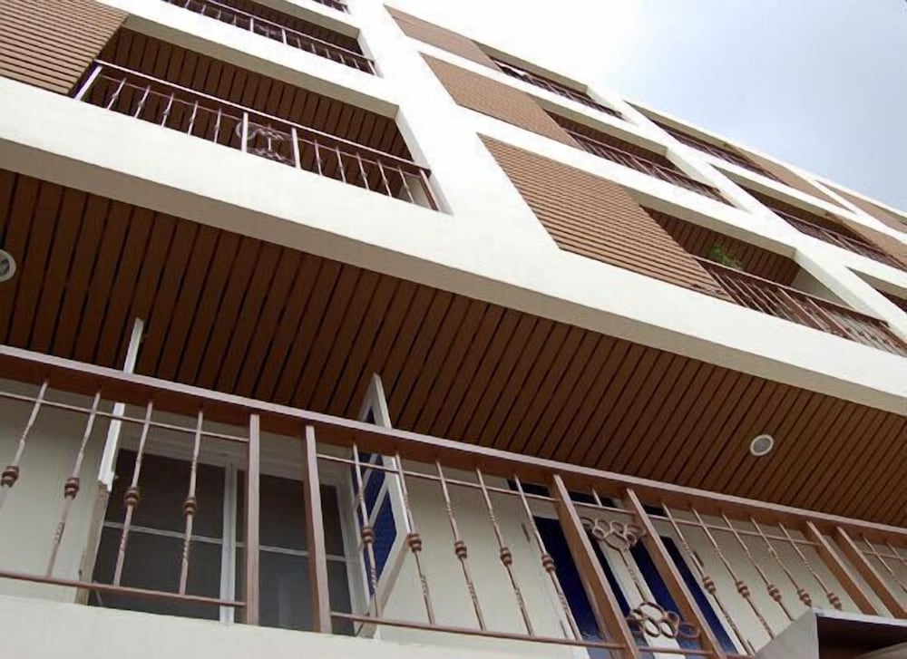 Фото Roof View Place