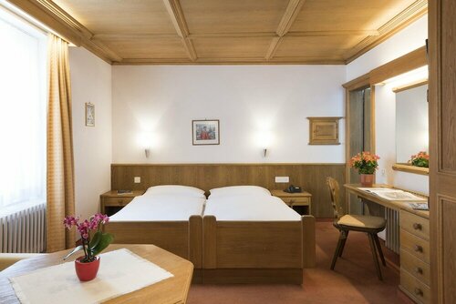 Внешний вид отеля Languard в Са́нкт-Мо́рце, фото 4