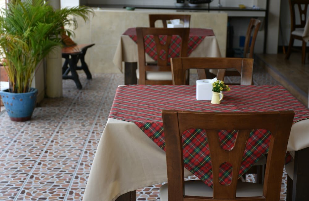 Фото Jardin Hotel