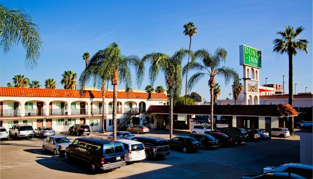 Фото Dunes Inn Sunset