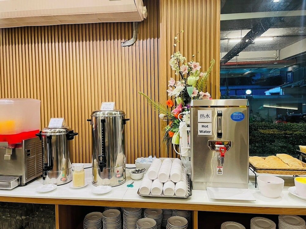 Фото Three Seasons Place