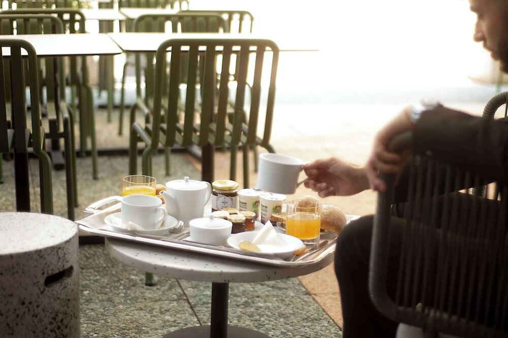 Фото Radisson Hotel Clermont-Ferrand