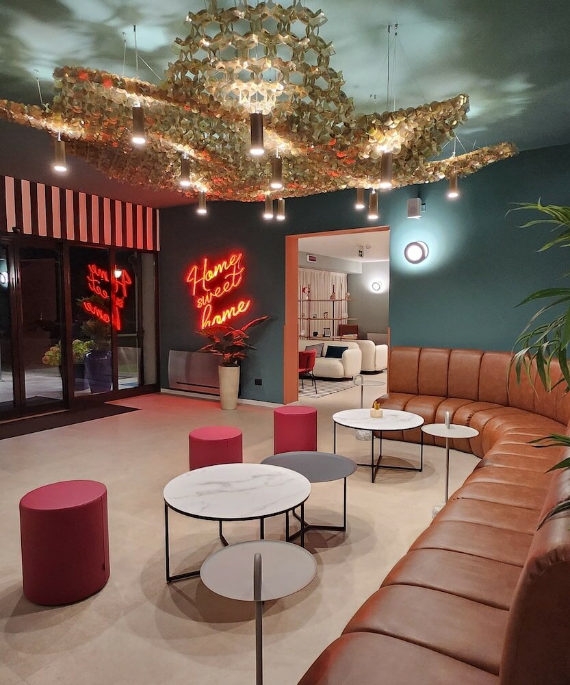 Фото Bleis Hotel