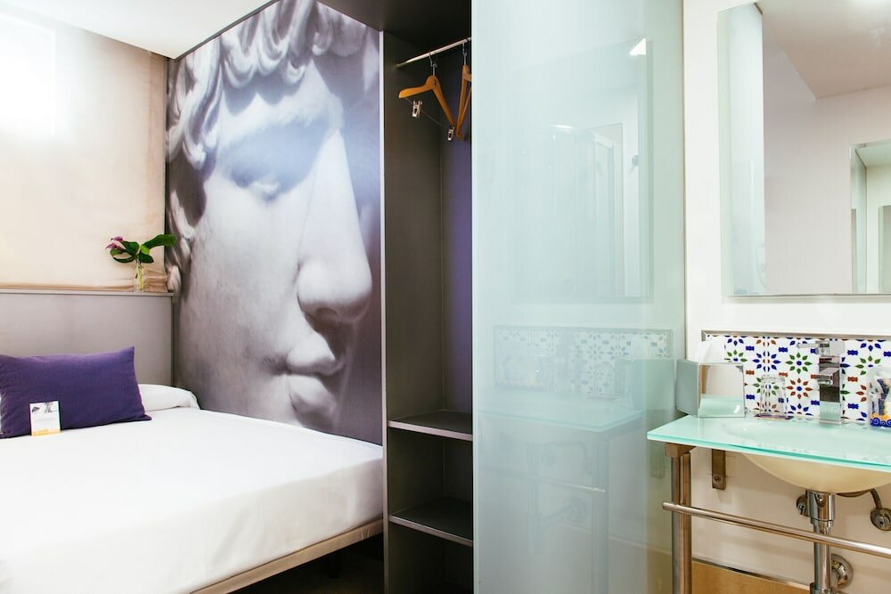 Фото Globales Acis Galatea