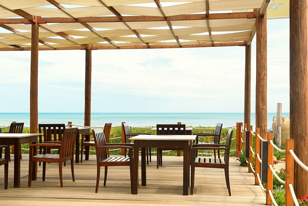 Фото Delfino Beach Resort & SPA