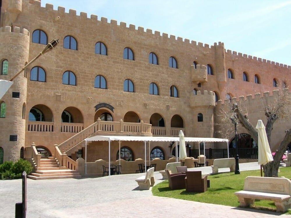 Фото Hotel Castillo Bonavia