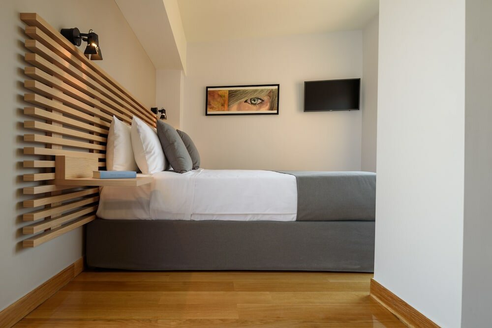 Фото Fos DownTown Suites