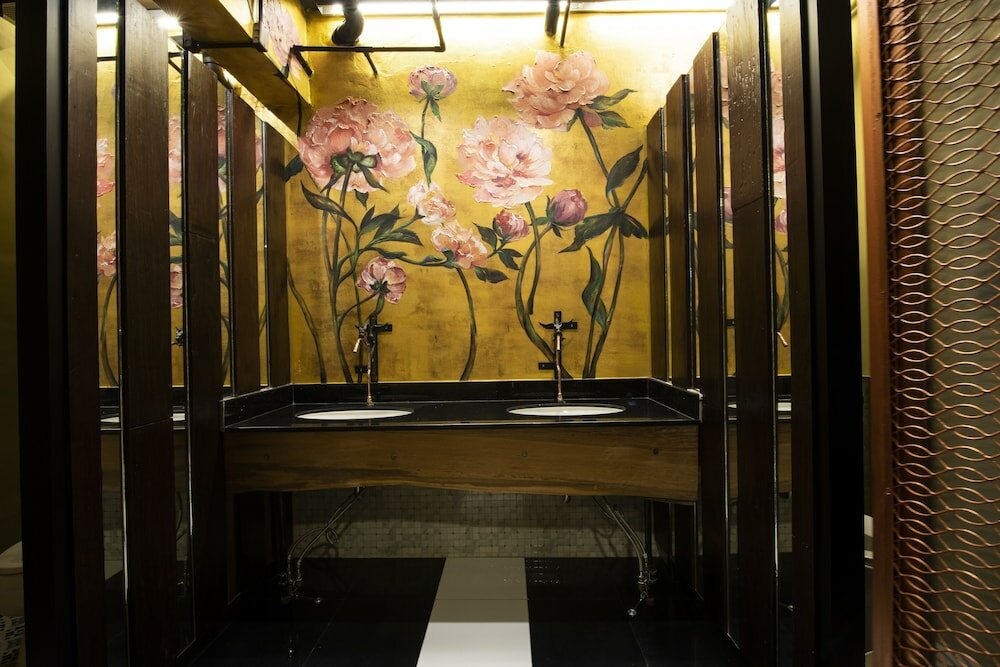 Фото Dhevi Bangkok Hotel