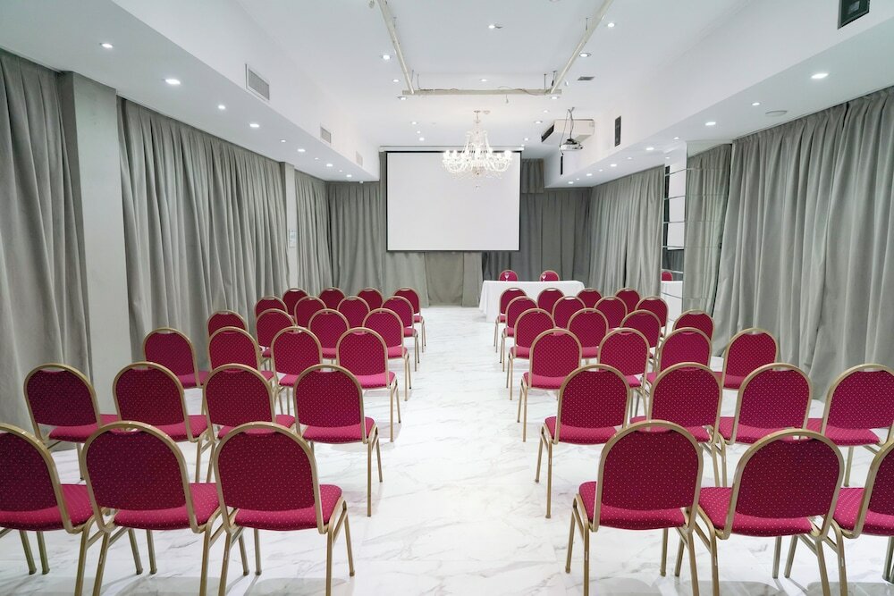 Фото Ker Recoleta Hotel