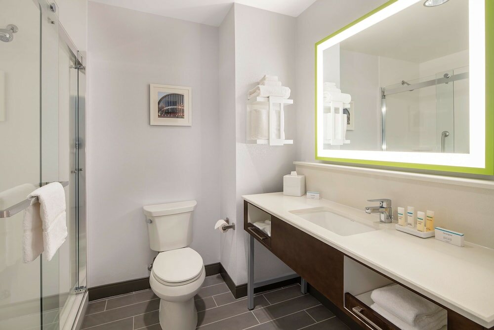 Фото Hampton Inn & Suites Raleigh Midtown