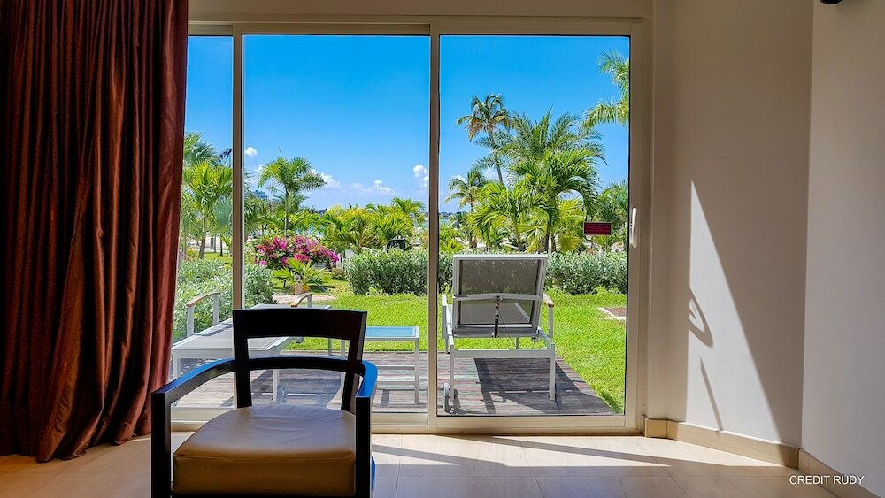 Фото Hommage Hotel & Residences