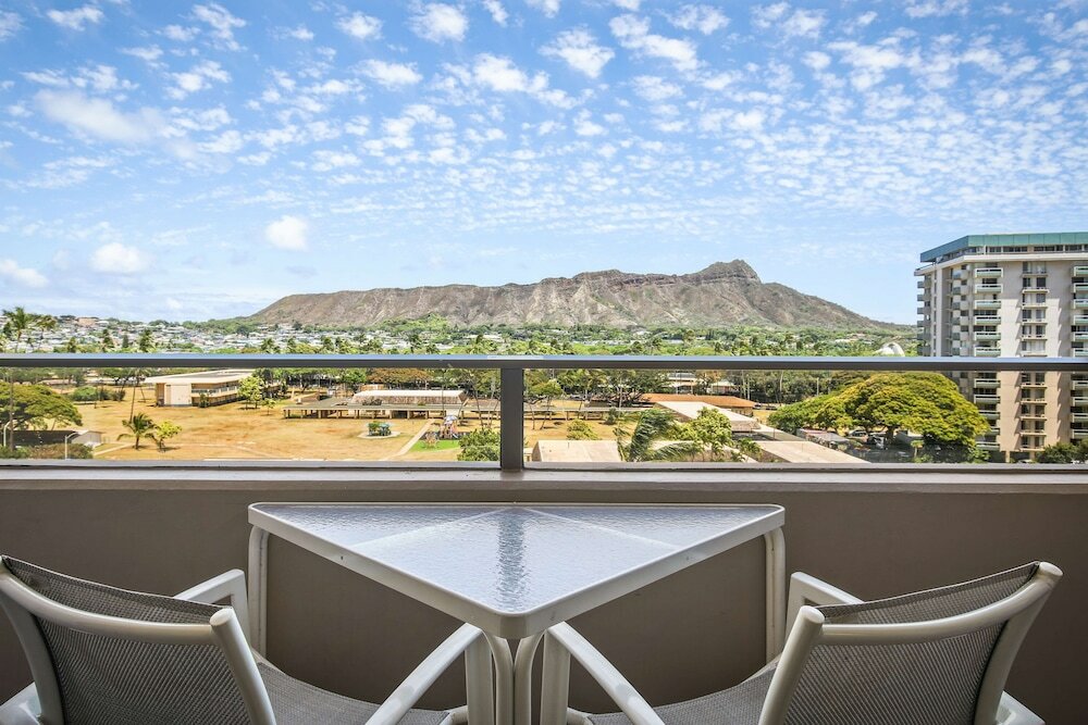 Фото Aston Waikiki Sunset