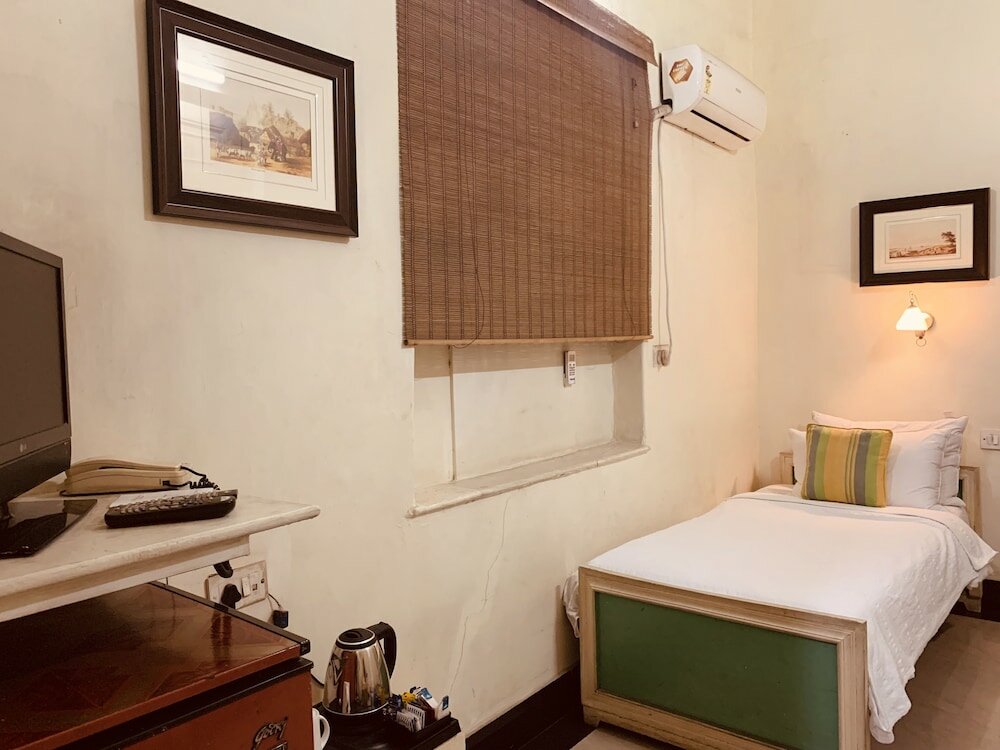 Фото The Elgin Fairlawn Kolkata