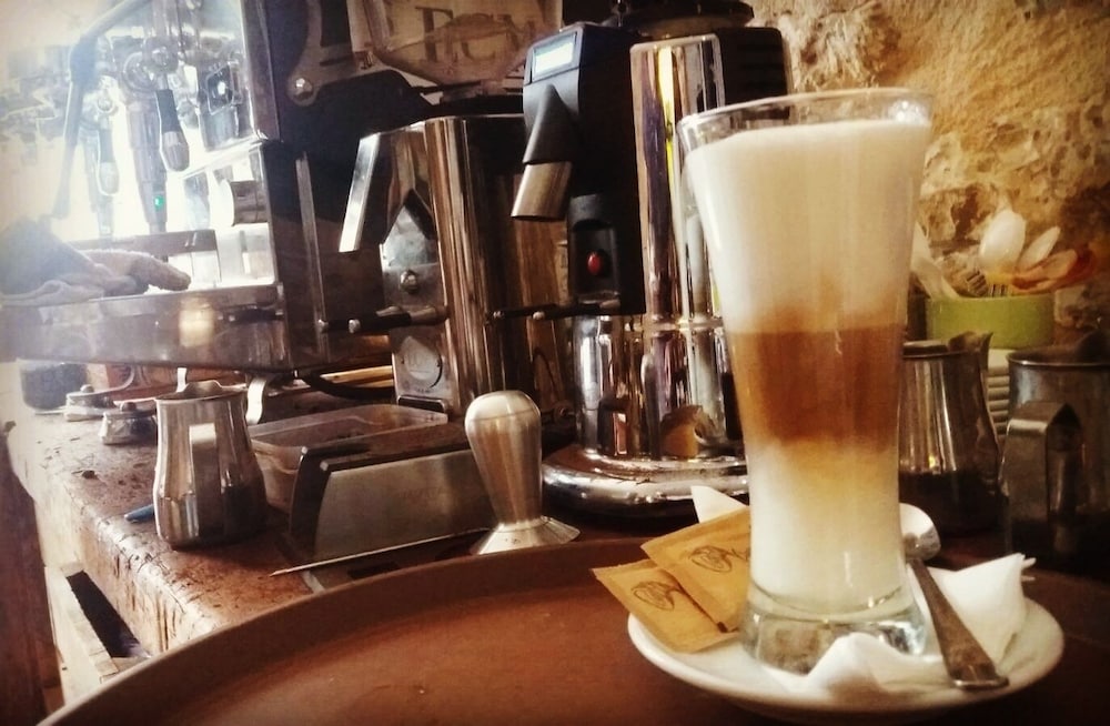 Фото Hostal Dios Esta Bien