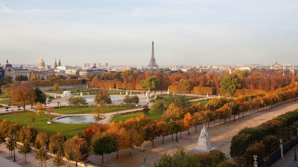 Фото Regina Louvre