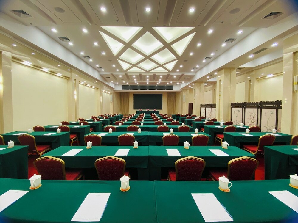 Фото Jade Garden Hotel Beijing