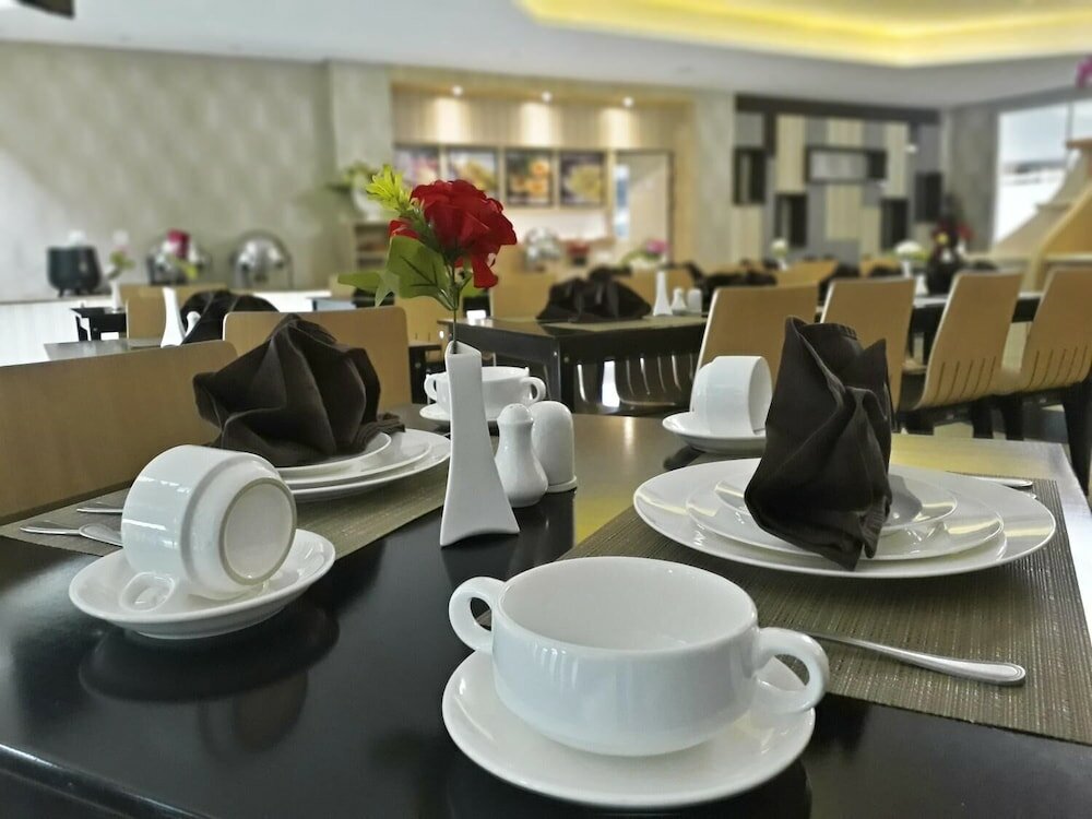 Фото Grand Parama Hotel