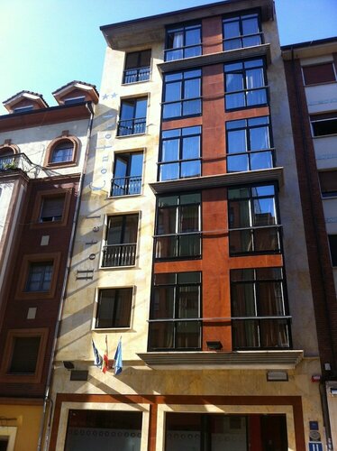 Внешний вид отеля Hotel Alda Centro Oviedo в Овьедо, фото 1