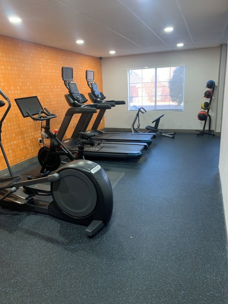 Фото La Quinta Inn & Suites by Wyndham Okc North - Quail Springs