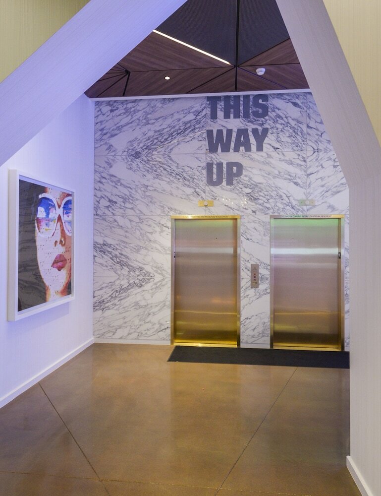 Фото The Envoy Hotel, Autograph Collection