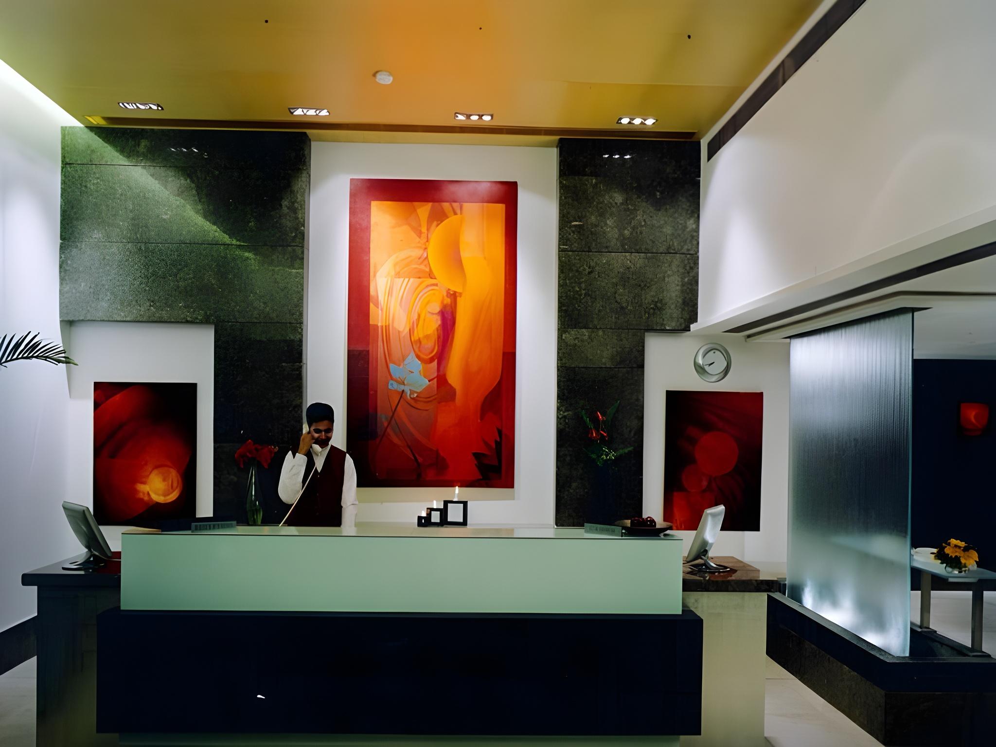 Фото Centurion Hotel