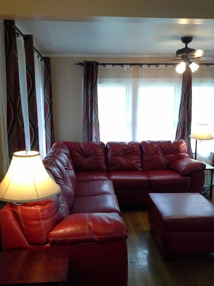 Фото Jarvis Edgewater Park & Beach 5bd Villa