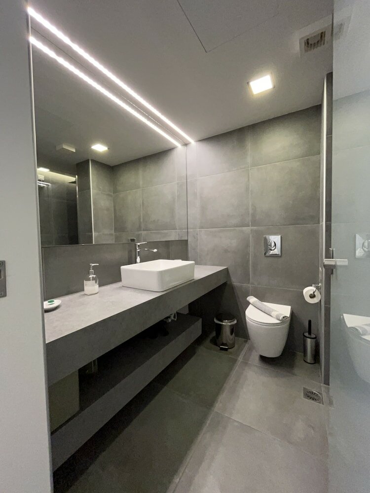 Фото Niriides Hotel