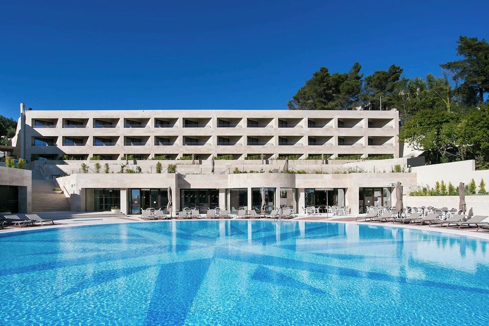 Фото Four Points by Sheraton Sesimbra