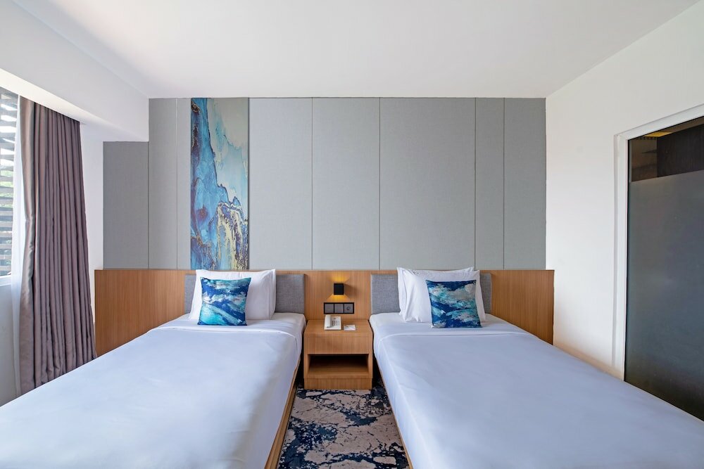 Фото Oakwood Hotel & Apartments Taman Mini Jakarta