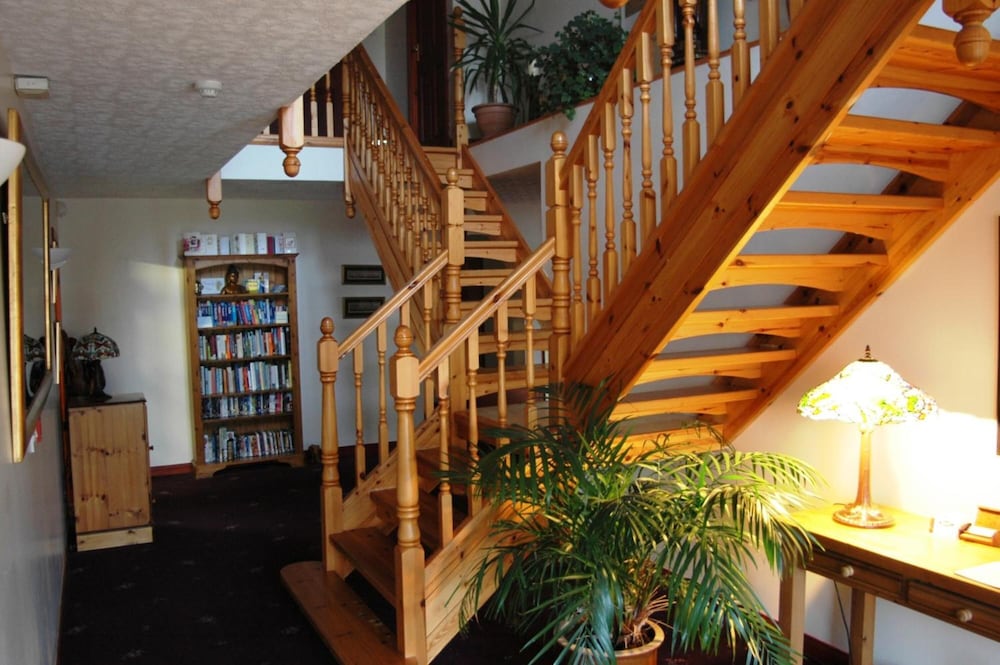 Фото Dunhallin House