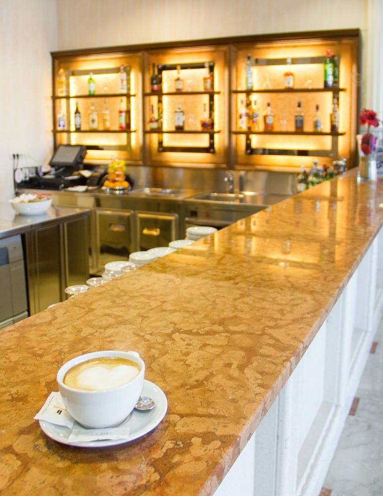 Фото Hotel Katarina