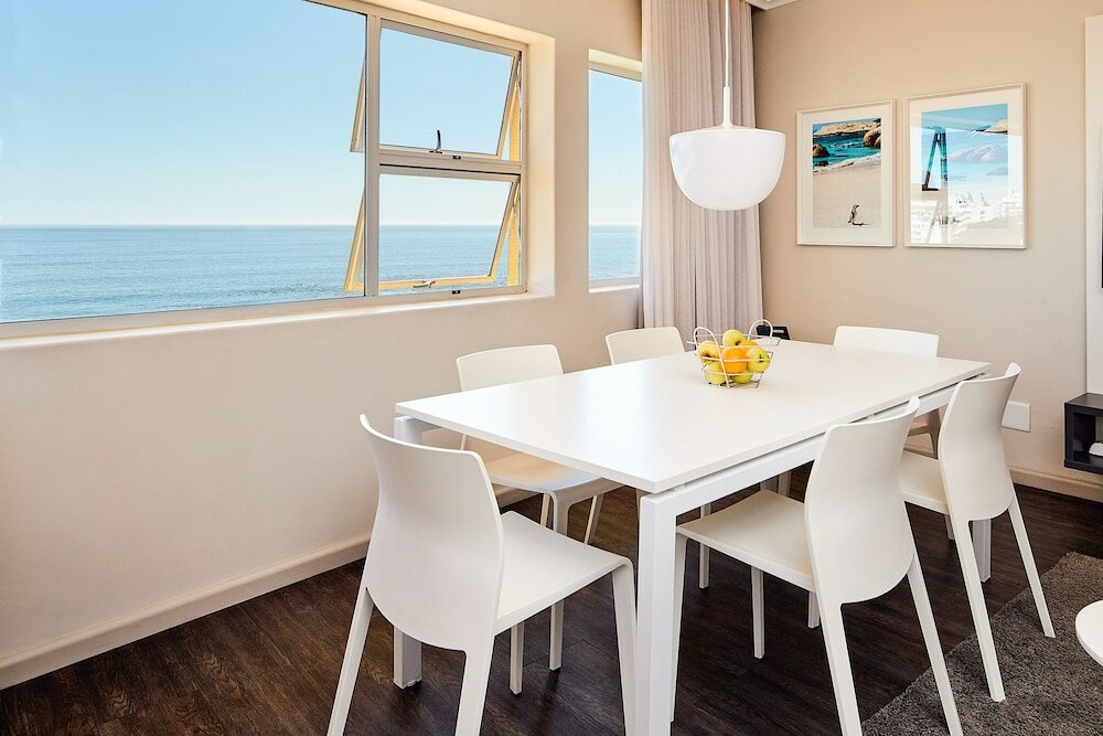 Фото First Group Riviera Suites