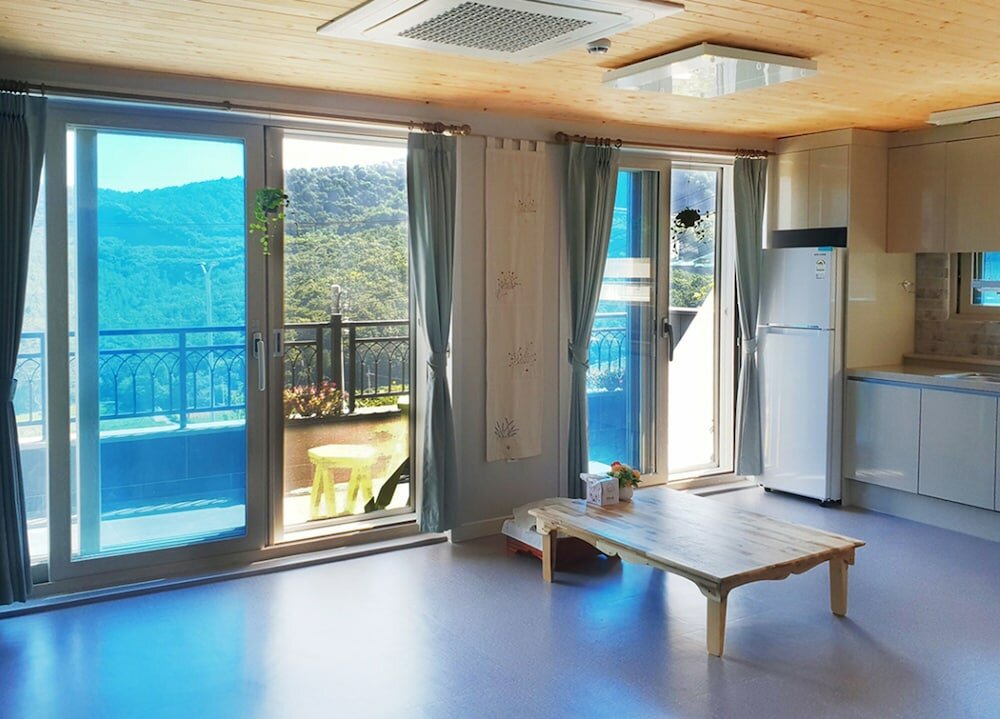 Фото Pyramid Red Clay Pension