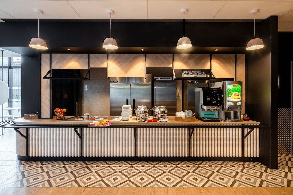 Фото B&B Hotel Paris Porte Des Lilas