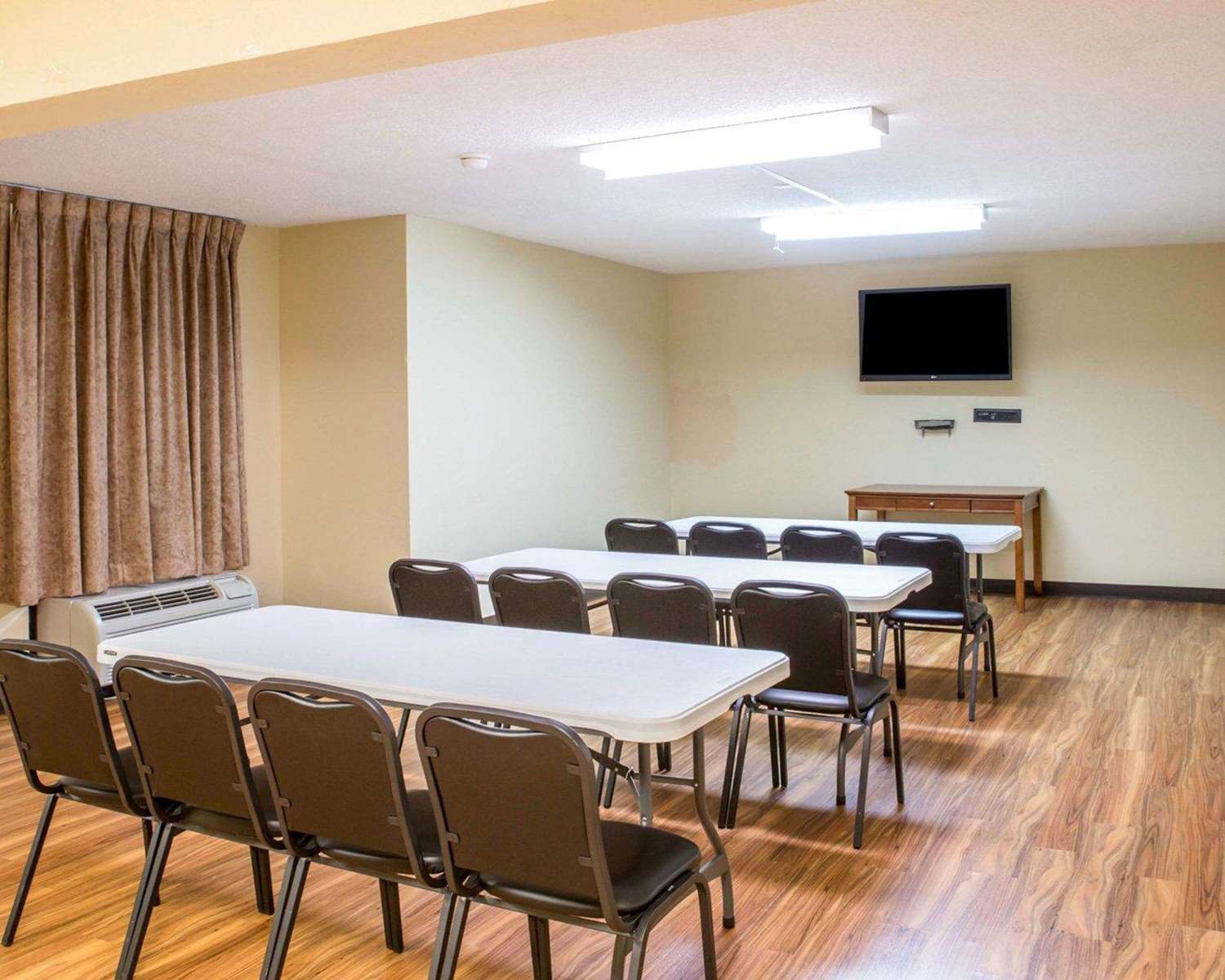 Фото Quality Inn Merchants Drive