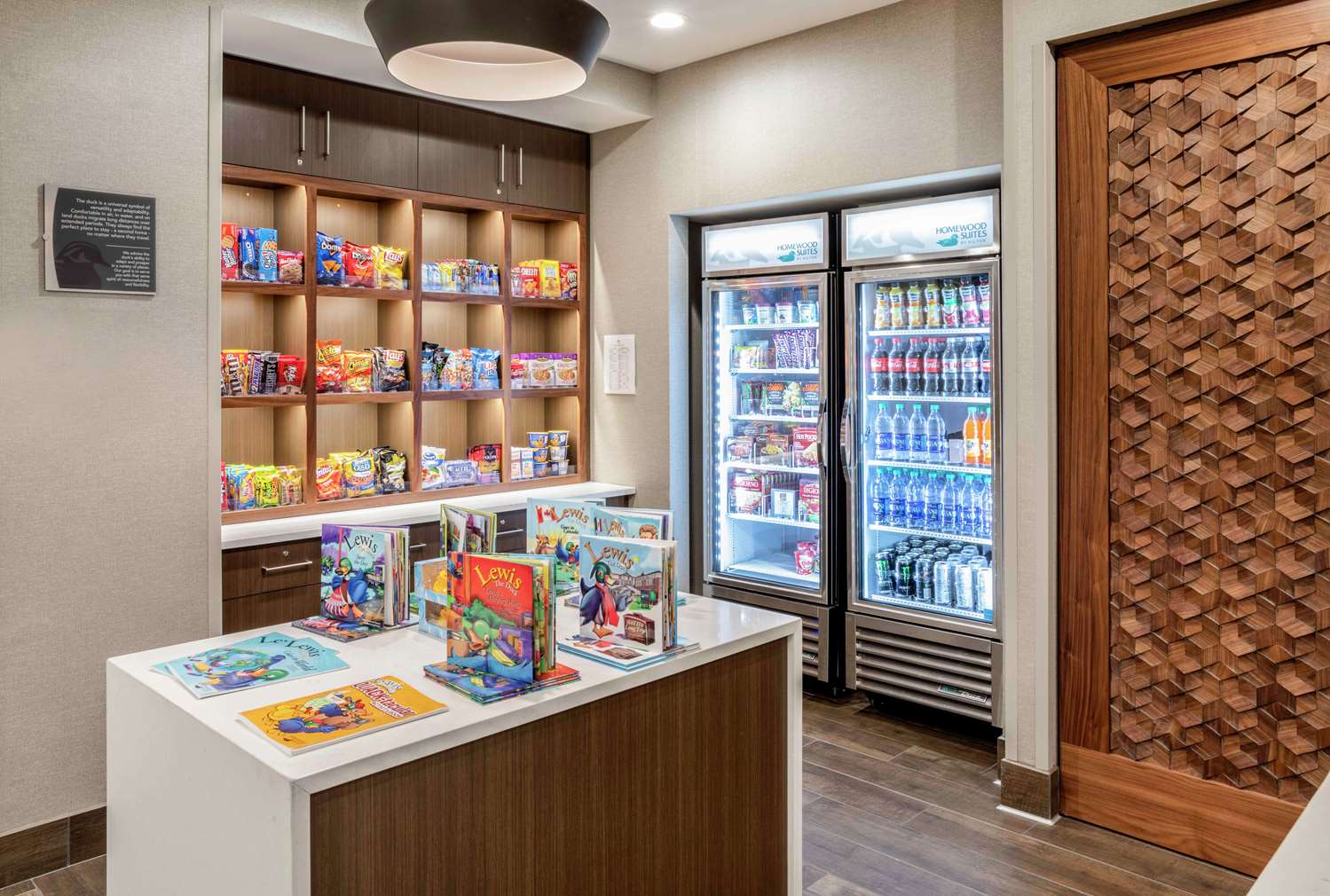 Фото Homewood Suites by Hilton Edina Minneapolis