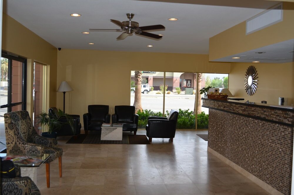 Фото Royal Plaza Inn