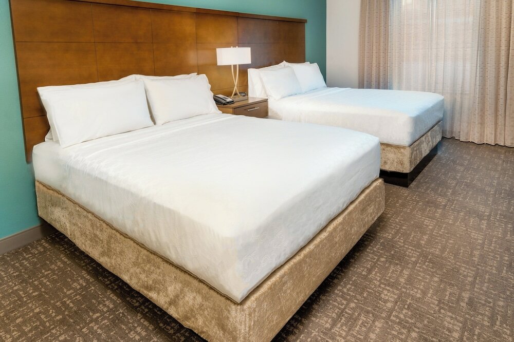 Фото Staybridge Suites Overland Park - Kansas City S, an Ihg Hotel